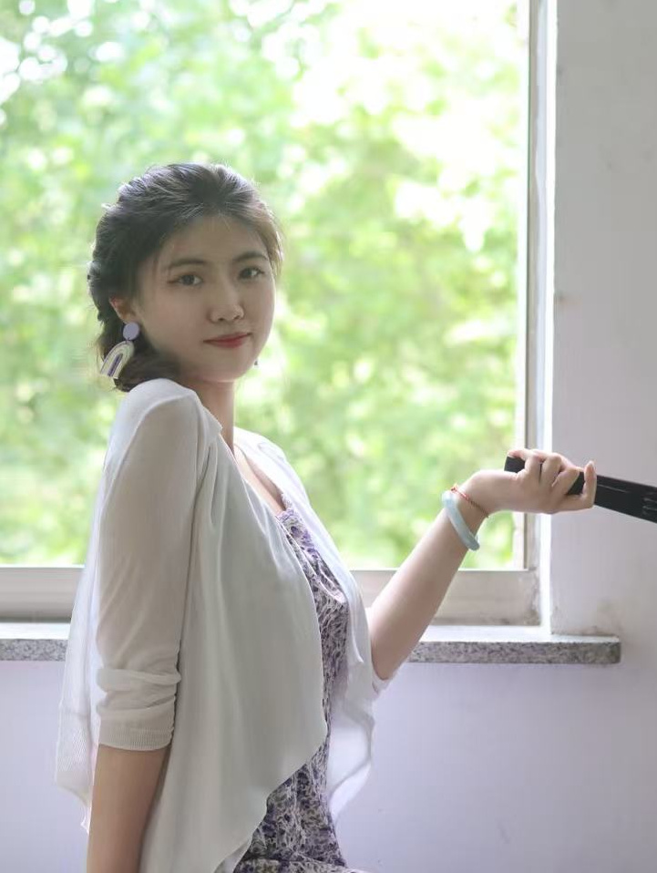 LI Xinchao Lily 李欣潮 (PhD)